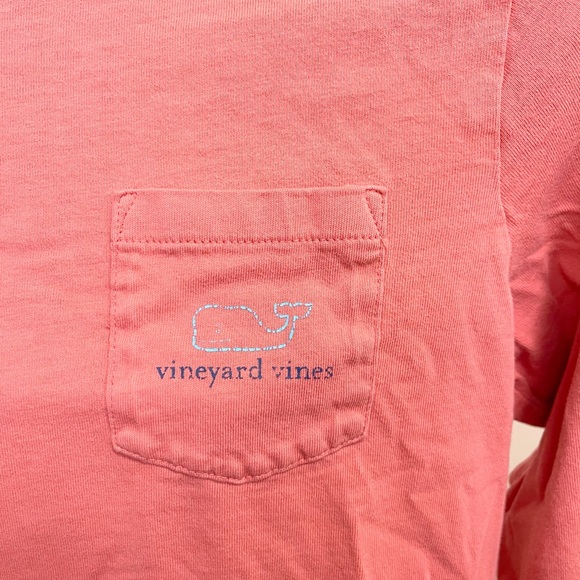 Distressed Vineyard Vines tee! - Picture 2 of 10